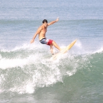 johny bravo surf life bali canggu Pererenan 